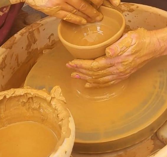 Give the gift of ceramic experience